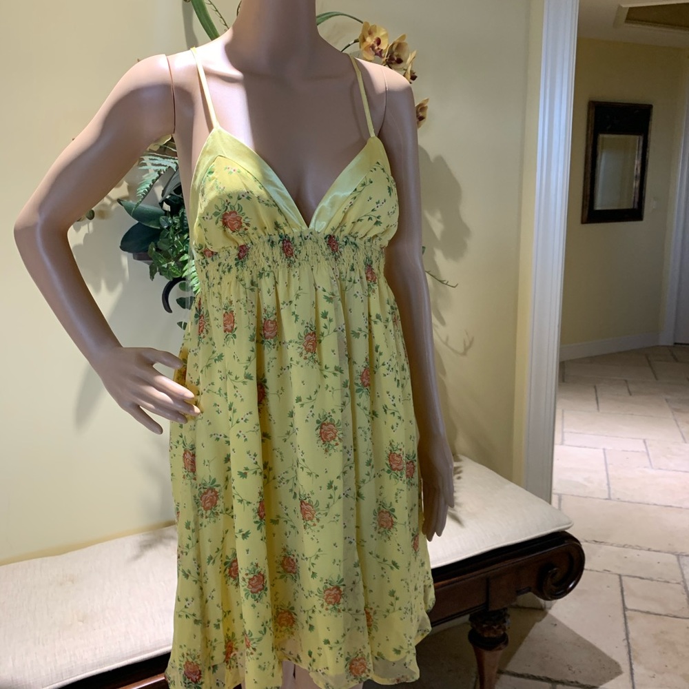 Floral dress twenty one size M